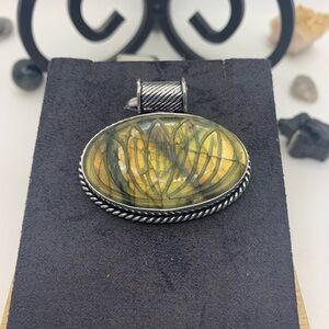 🌀 Etched Labradorite Flame Design Pendant! .925 Sterling Silver Overlay!